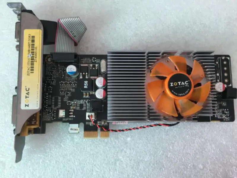 Placa gráfica ZOTAC GT610 512MB 64BIT DDR3 PCI-E