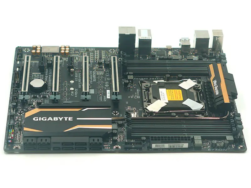 Placa-mãe Gigabyte Ga-X99P-SLI