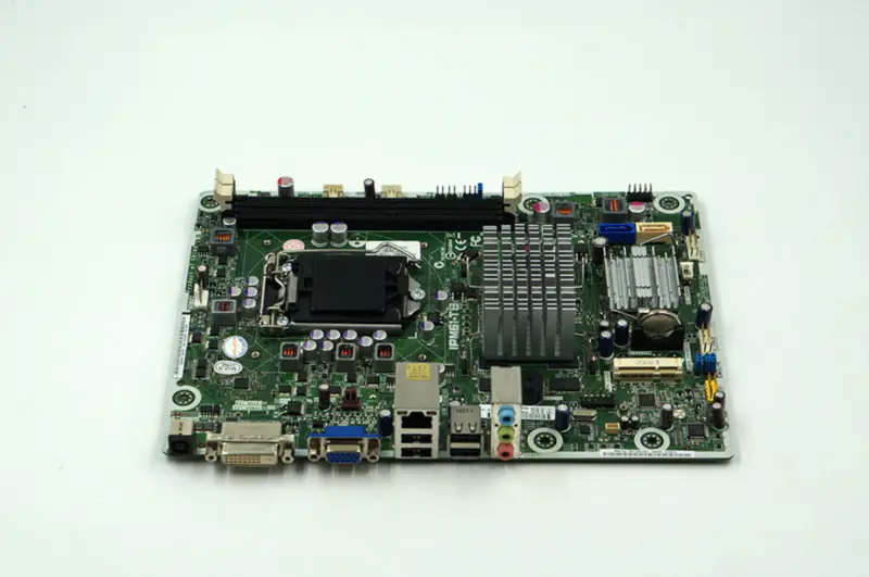 HP 712292-001 717071-501 717071-601 Placa-mãe IPM61-TB LGA 1155 H61
