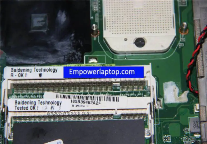 Asus K40AE com CPU Intel Placa-mãe