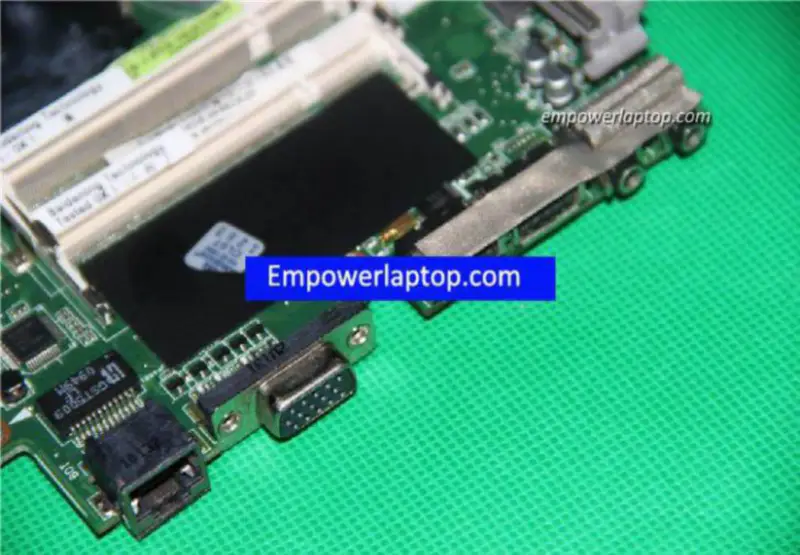 Asus K40AE com CPU Intel Placa-mãe