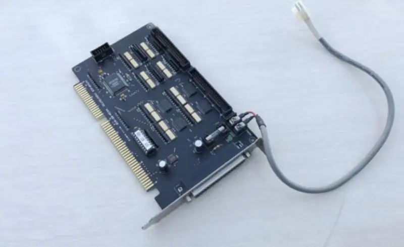 KECM-05-020 REV 2.0 placa-mãe industrial INTERFACE IN32/OUT32