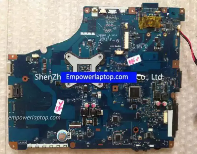 Toshiba SATELLITE L450 L450D LA-5831P K000085470 Placa-mãe