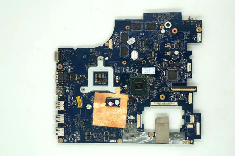 Placa-mãe Lenovo G780 LA-7983P