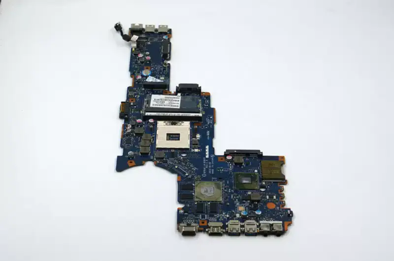 Toshiba ou Satellite P855 K000135810 QFKAA LA-8391P Placa-mãe