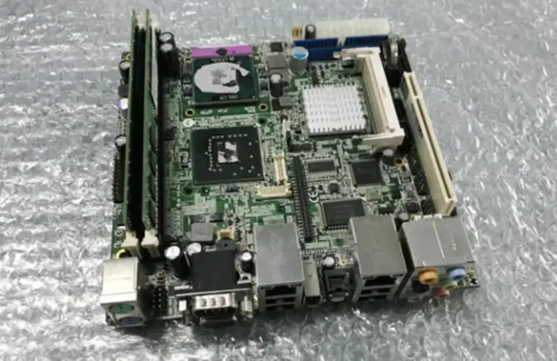 Placa-mãe de controlo industrial NEXCOM MI910FE