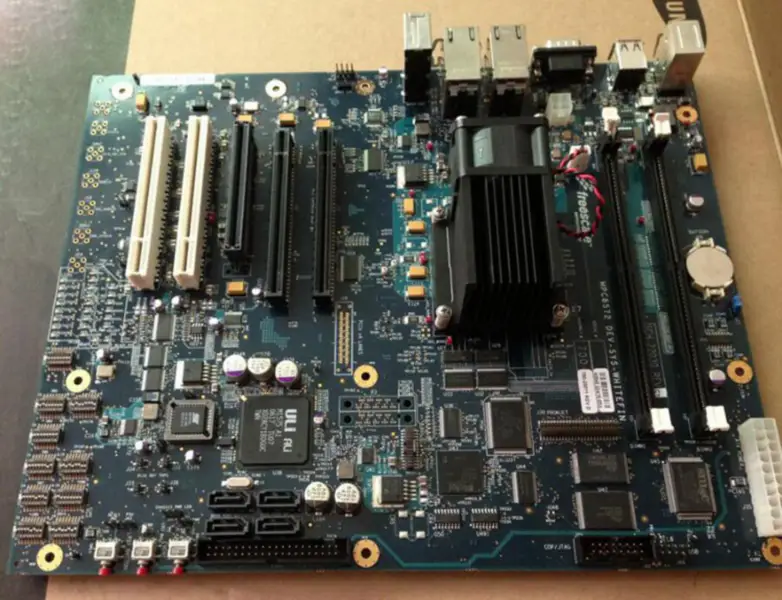 Placa-mãe Freescale Semiconductor MPC8572DS