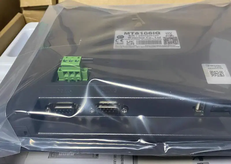 Interface homem-máquina Weintek MT8106IQ
