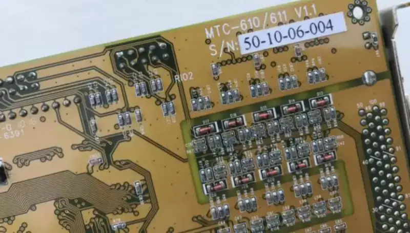 MCS MTC-610/611 V1.1 Placa de controlo de movimento servo / passo de 6 eixos