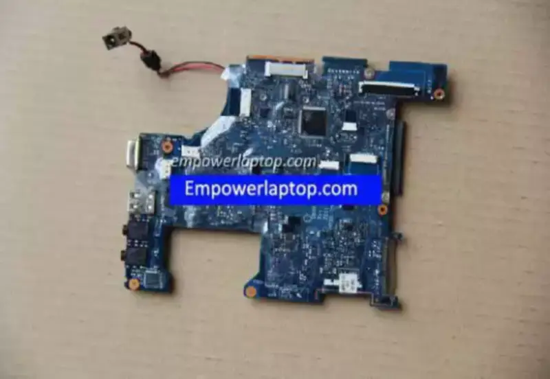Placa-mãe Toshiba NB520 K000129210 LA-6858P