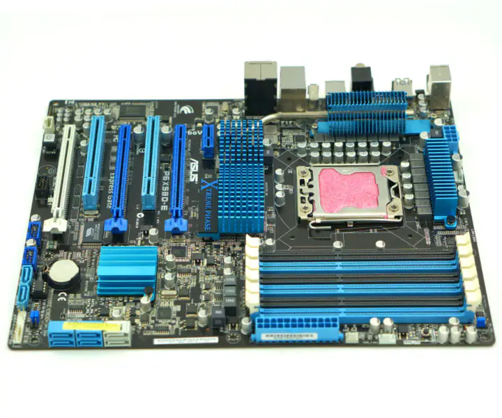 Placa-mãe para desktop Asus P6X58D-E X58 Socket LGA 1366 i7 Extreme DDR3 24G ATX