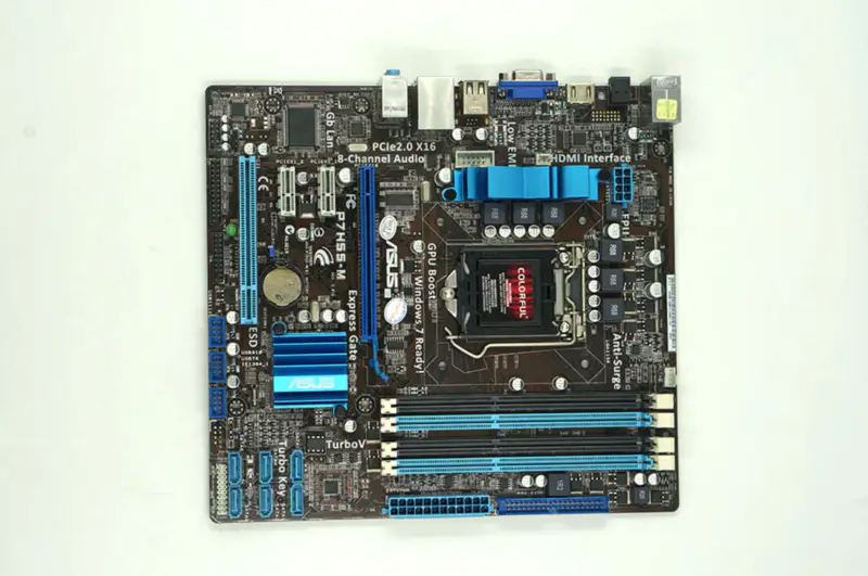 Placa-mãe Asus P7H55-M LGA 1156 H55