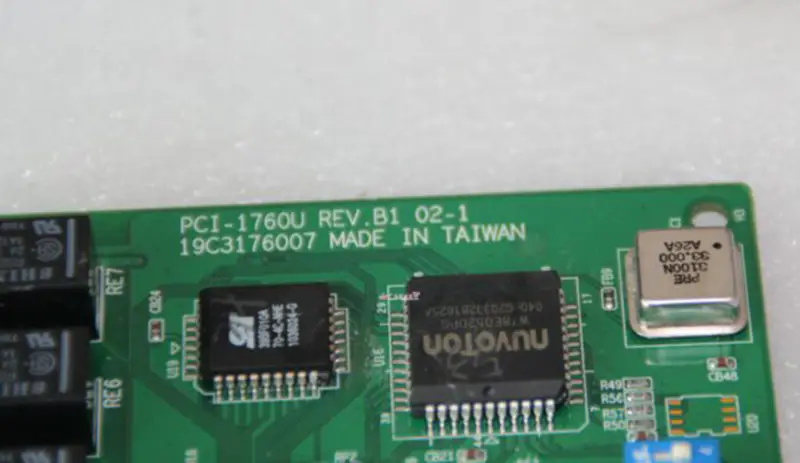 Placa PCI Universal Advantech PCI-1760U REV.B1 A1 A2 Relé de 8 canais e entrada digital isolada de 8 canais
