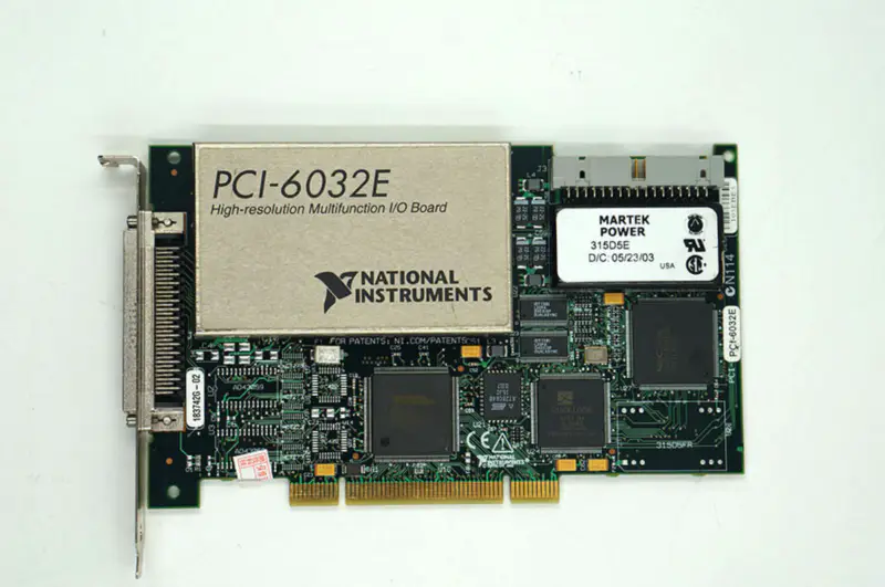 NI PCI-6032E Placa de E/S multifunções de alta resolução Placa DAQ Artigo usado