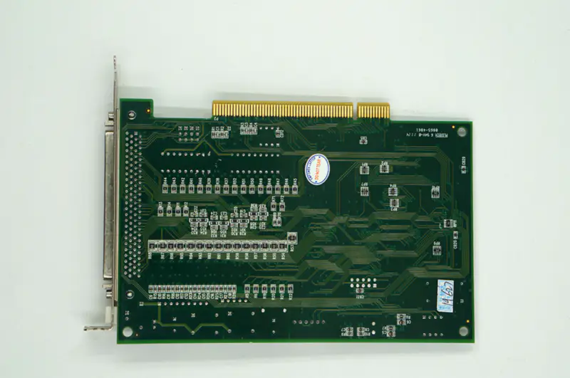 Placa DAQ ADLINK PCI-8132