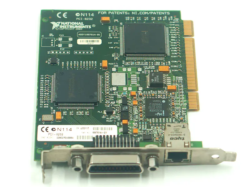 Placa-mãe industrial NI PCI-8232 189761A-01