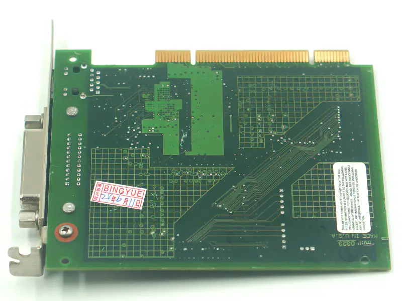 Placa-mãe industrial NI PCI-8232 189761A-01