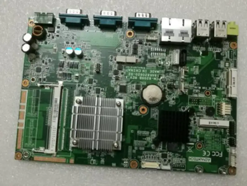 Placa-mãe industrial Advantech PCM-8206B REV.A1 19AK820620-02 969K820640E