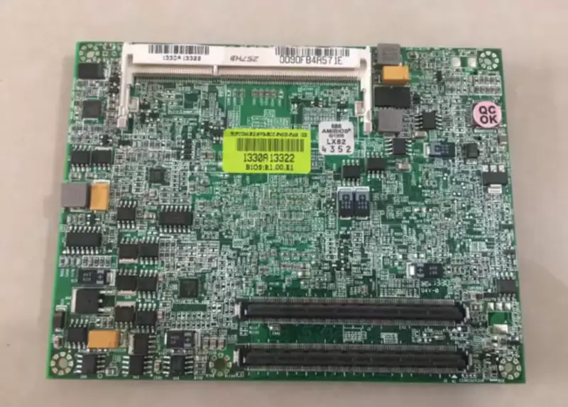 Placa-mãe Portwell PCOM-B216VG-ECC-P4506-PAN PCOM-B216VG-ECC