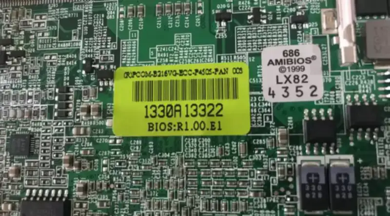 Placa-mãe Portwell PCOM-B216VG-ECC-P4506-PAN PCOM-B216VG-ECC
