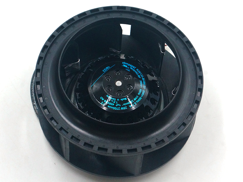 Ventilador Ebmpapst R2E133-BH66-27