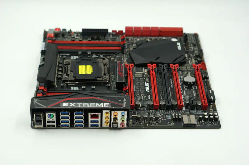 Placa-mãe Asus RAMPAGE V EXTREME