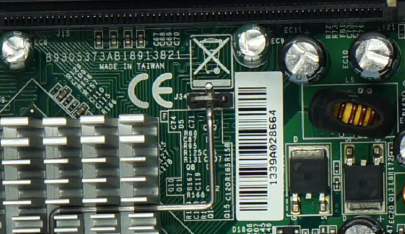 Portwell ROBO-8913VG2AR-VA BIOS:R1.00 B9305373AB18913821 placa-mãe industrial