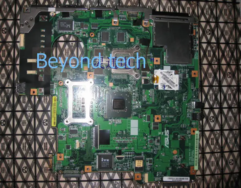 Placa-mãe Asus S96S