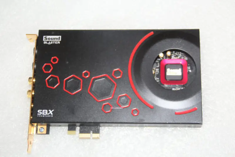 Placa de som Creative SB1510 Sound Blaster PCI-E