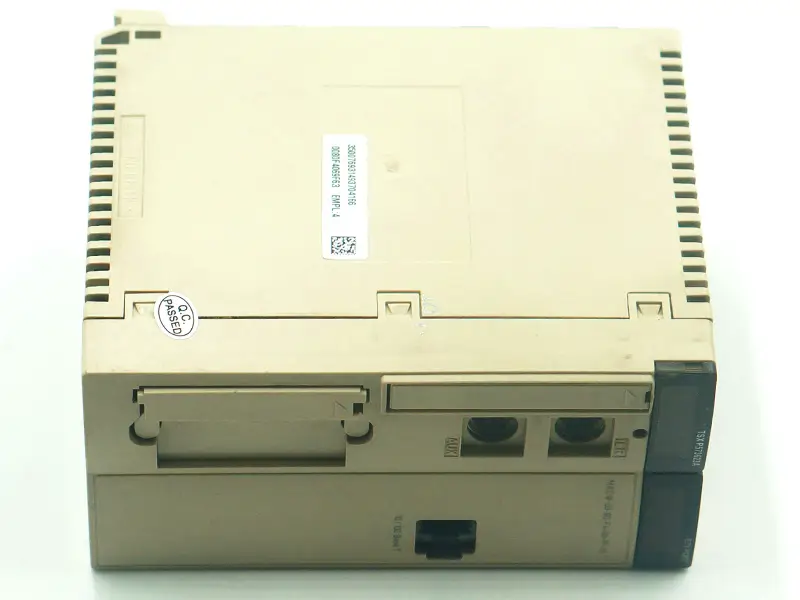 Módulo PLC Schnerider TSXP573623AM