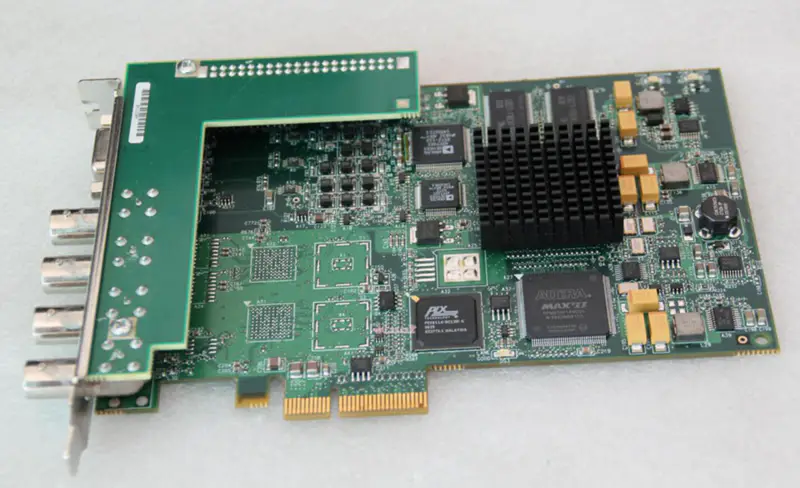 MATROX V10 Y7231-03 VI07IAOA/F* Placa PCIE DAQ