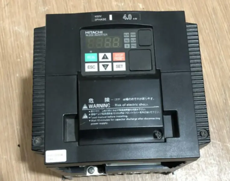 INVERSOR HITACHI WJ200-040HFC-M 4.0KW NOVO