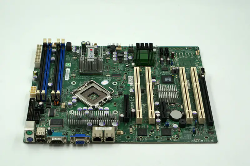 Placa-mãe para servidor Supermicro X7SBE