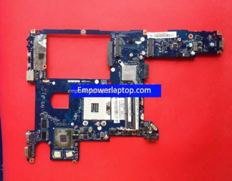 Placa-mãe Lenovo Y470 N12P-GT-A1 LA-6881P