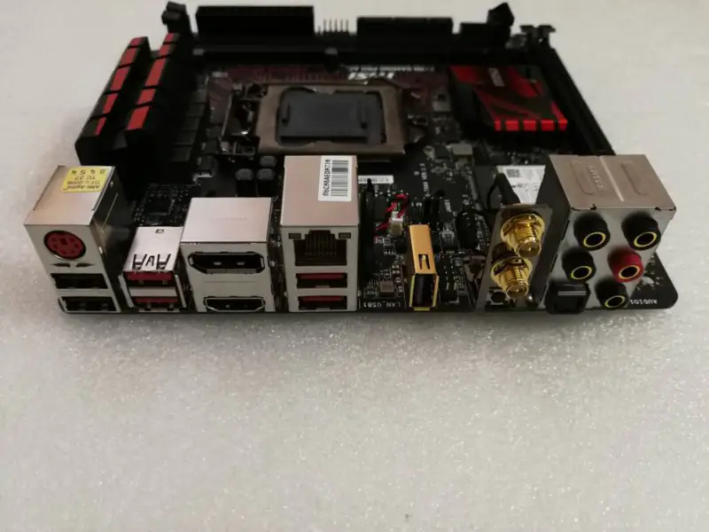 MSI Z170I GAMING PRO AC Placa-mãe LGA1151 DDR4 32G Mini-ATX