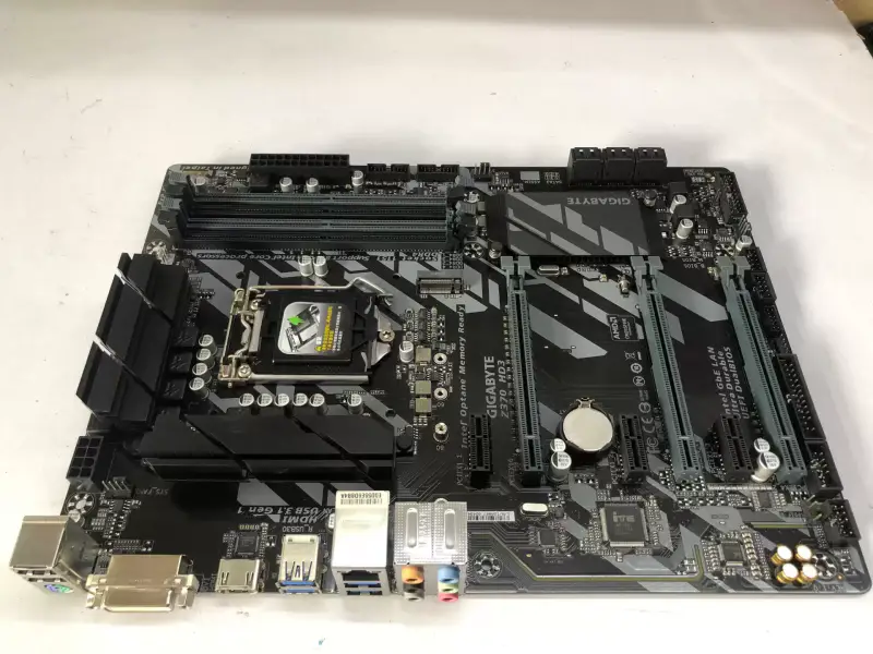 Placa-mãe Gigabyte GA-Z370-HD3
