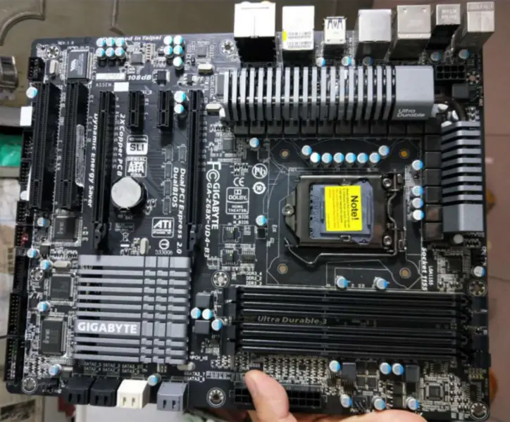 Gigabyte GA-Z68XP-UD4-B3 Placa-mãe Z68XP-UD4 Z68 LGA 1155 i3 i5 i7 DDR3 32G SATA3 USB3.0 ATX