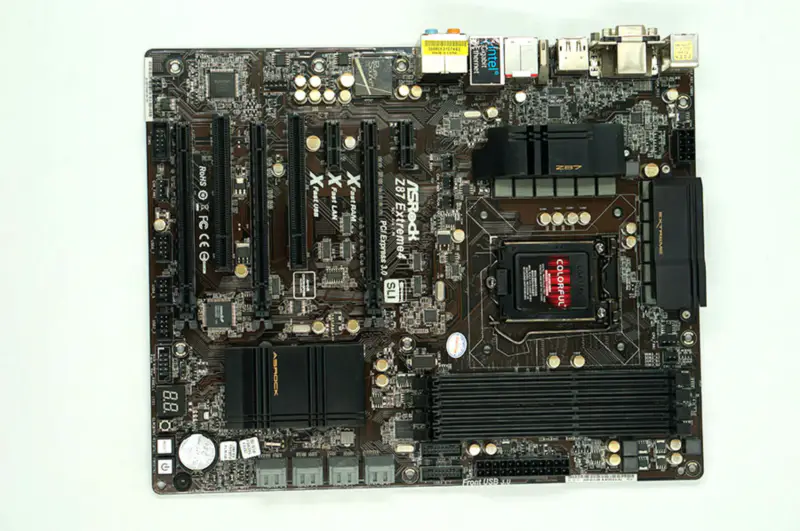 Placa-mãe ASROCK Z87 Extreme 4 LGA1150 DDR3 32G ATX