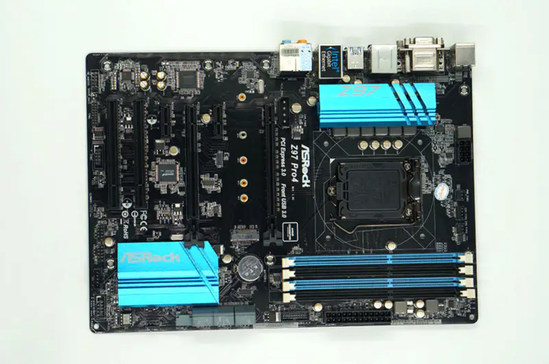 Placa-mãe Asrock Z97 Pro4 Z97 DDR3 LGA1150