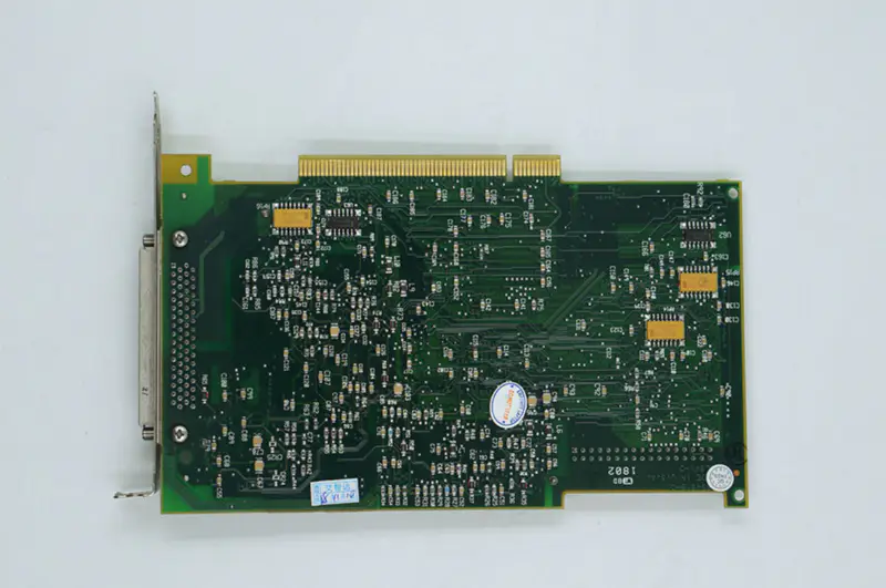 Placa NI PCI-6052E DAQ
