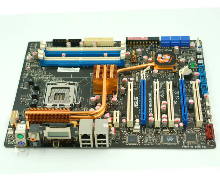 Placa-mãe Asus Commando P965 LGA 775 ATX