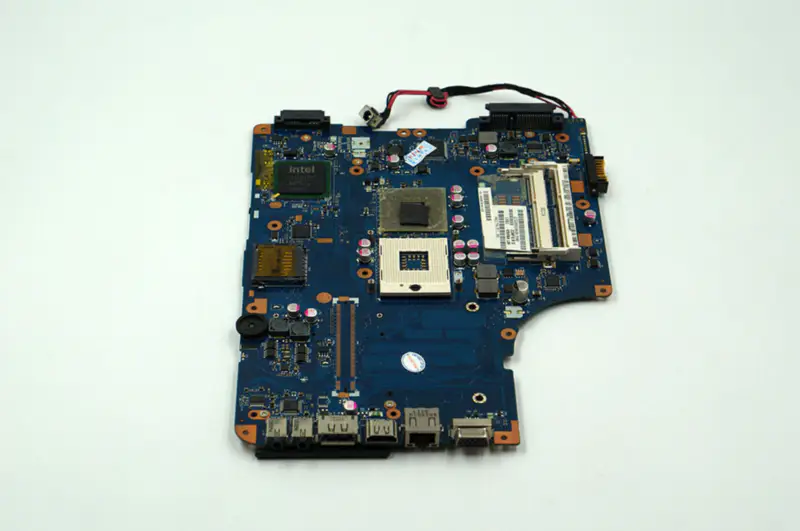Placa-mãe Toshiba L500 L550 L555 LA-4982P GM45 PGA-989